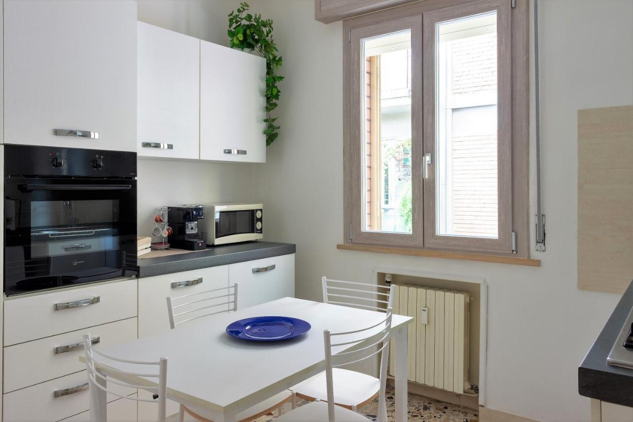 Vista Sul Tridente Apartman Modena Kültér fotó