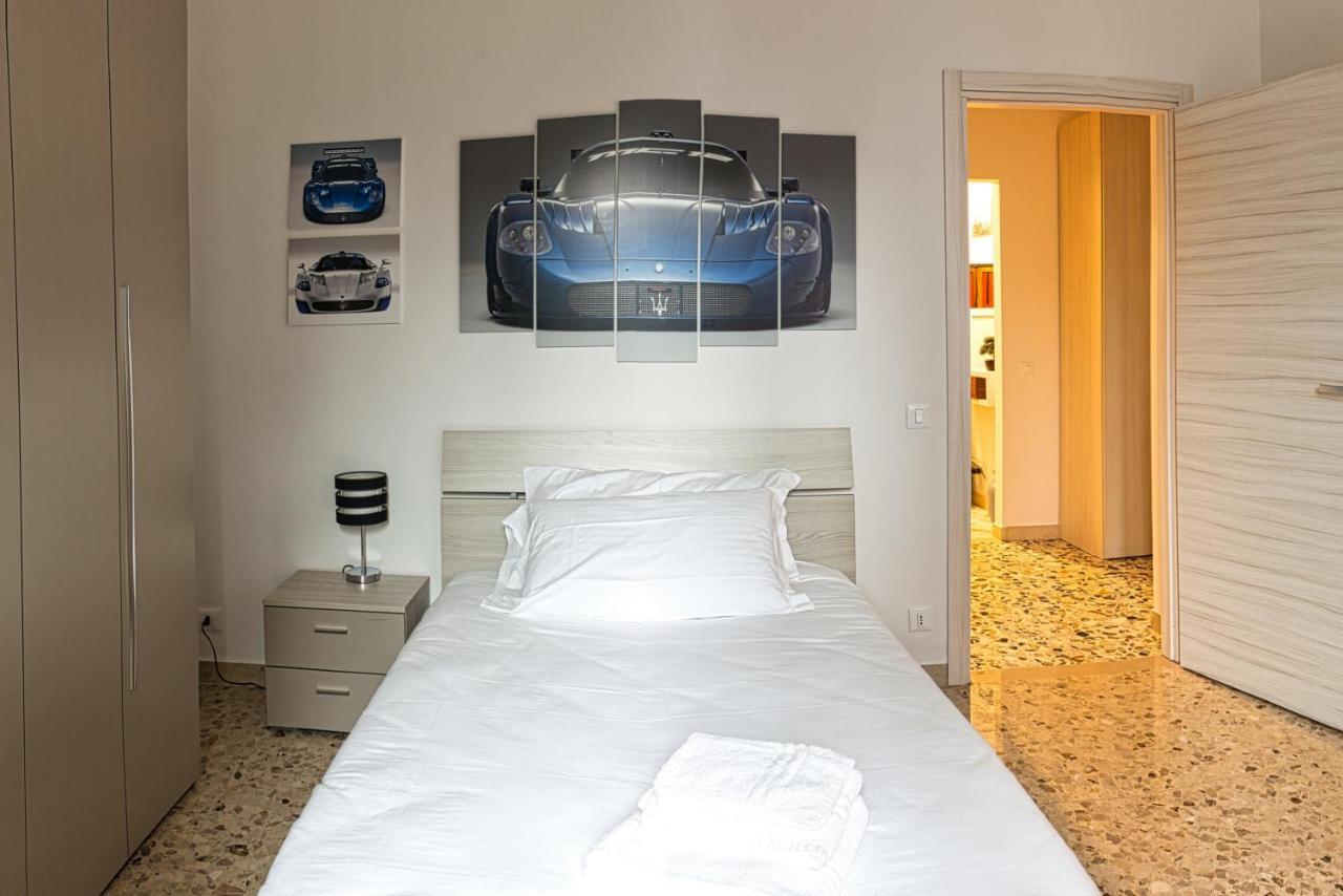 Vista Sul Tridente Apartman Modena Kültér fotó